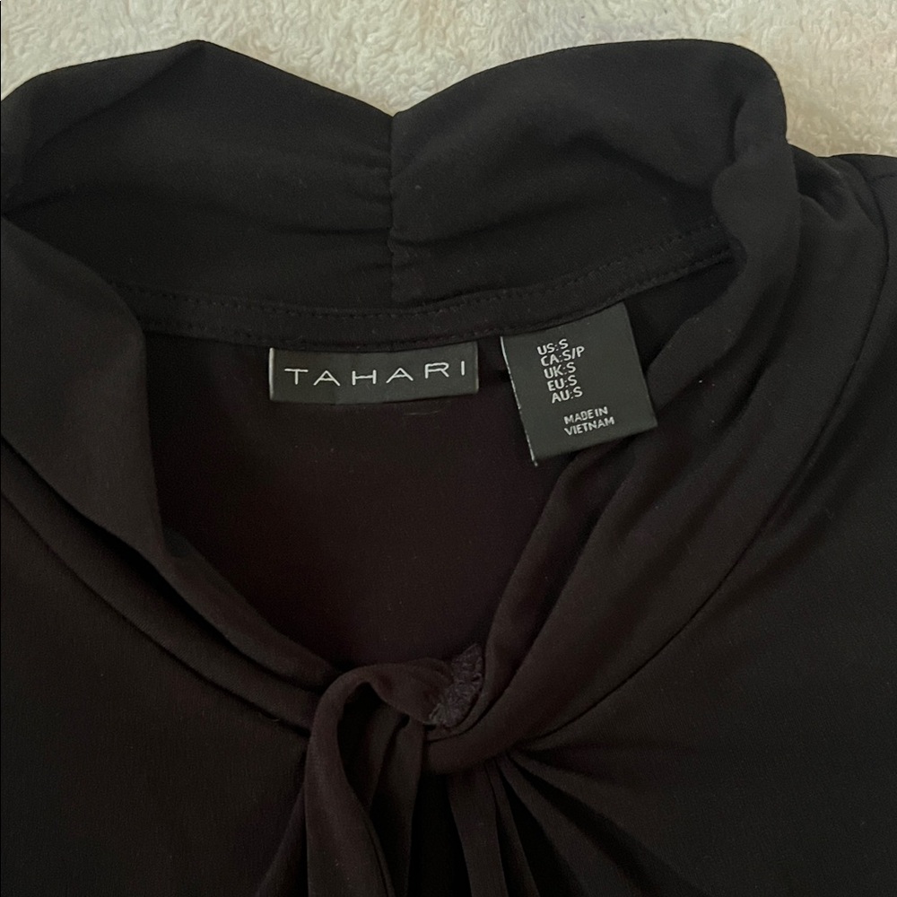 Tahari Black Sleeveless Blouse - Picture 2 of 4